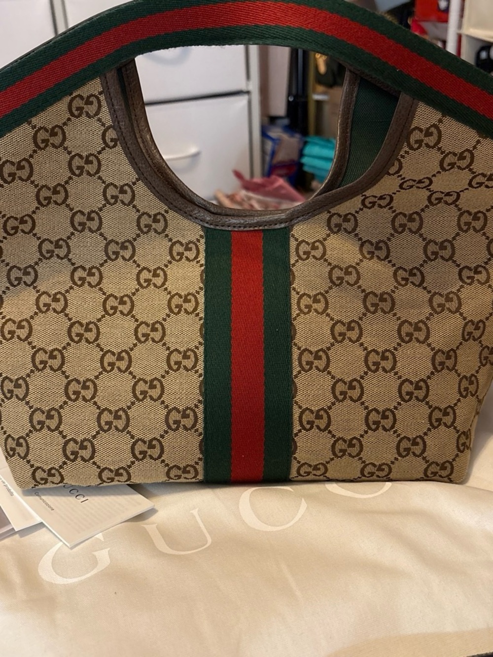 Brand new authentic GUCCI Giglio in small size!!! - Picture 5 of 8